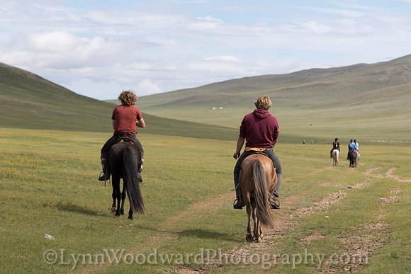 Mongolia-gercamp-day3-LW-7-1947