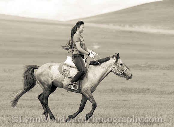 Mongolia-gercamp-day2-LW-7-1664-2