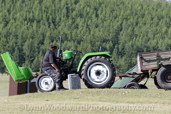 GerStayMongolia-byLWoodward-3065